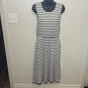 Black and White Striped Sleeveless Dress
